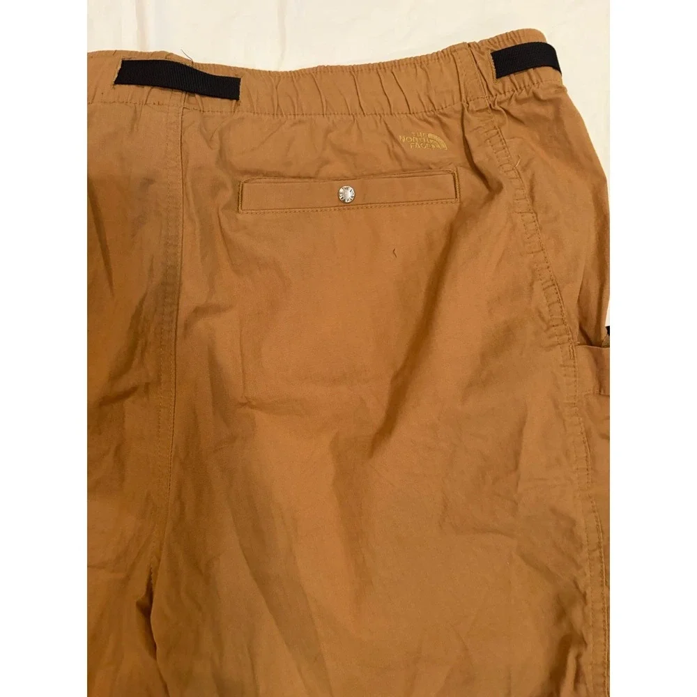 The North Face Shorts Men's XXL Tan Cargo Shorts